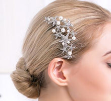 Load image into Gallery viewer, Starfish and Pearls hair comb