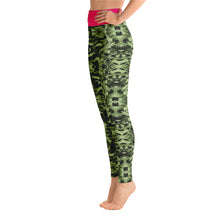 Load image into Gallery viewer, Green Saltwater Camo Yoga Leggings